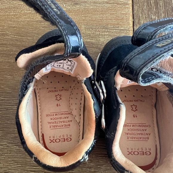 EUC- Geox Unisex Infant Baby Walking Shoes/Sneakers - Size 3 - Picture 3 of 9